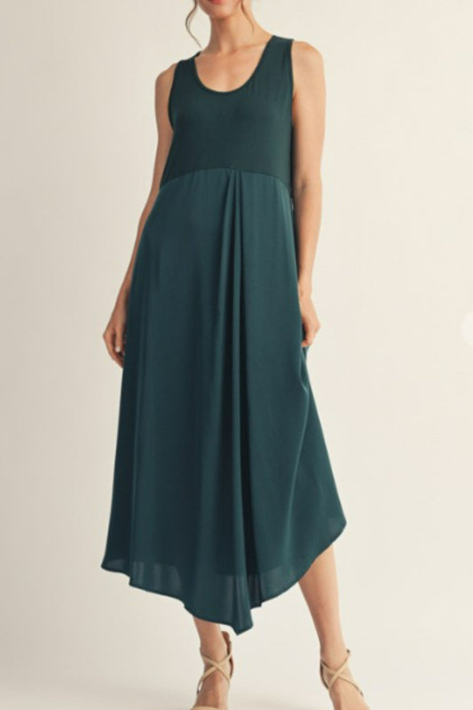 Jodifyl Hunter Green Front Pleat Detail Dress