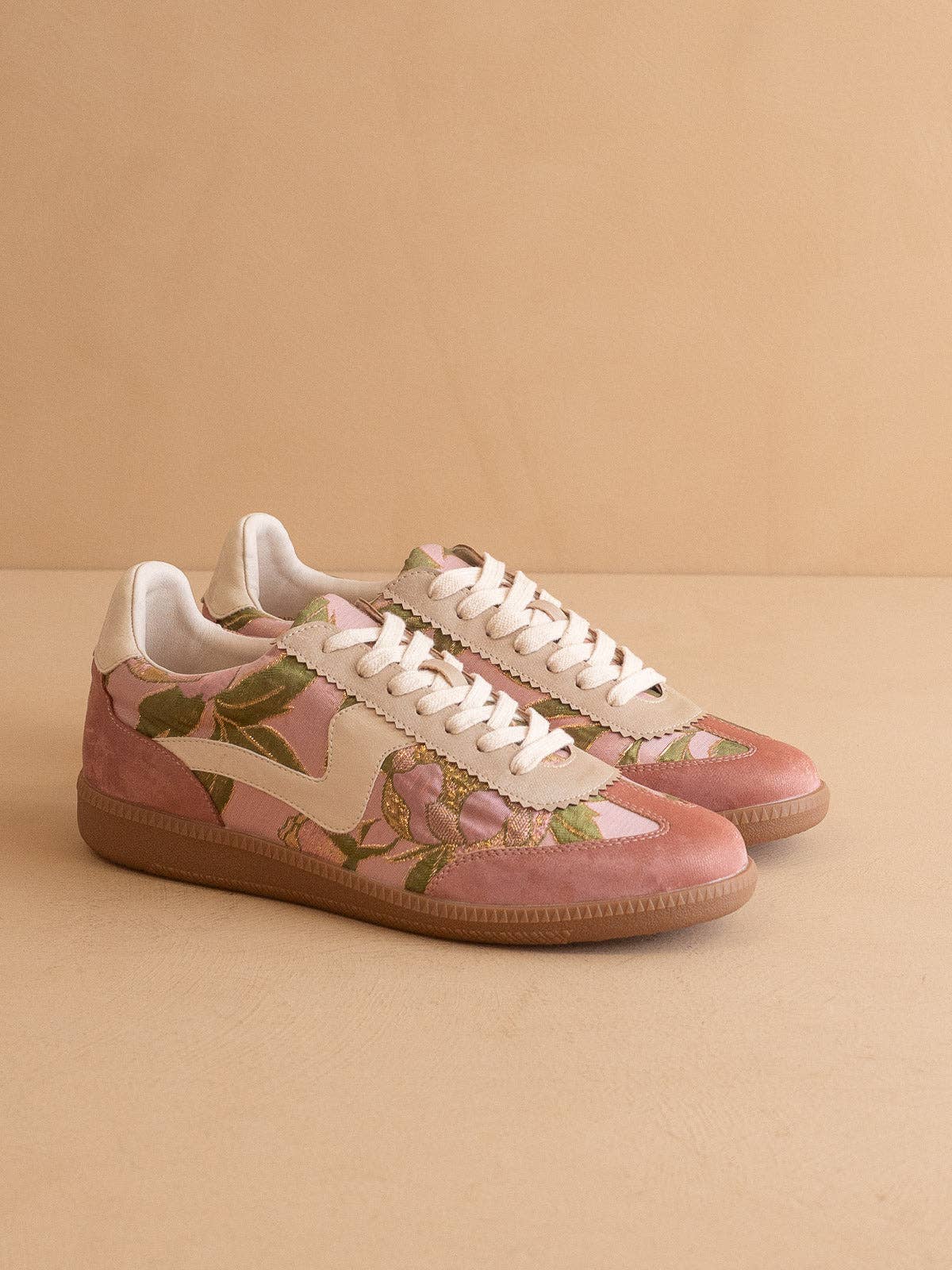 The Kyla Rose Garden Classic Low Top Fall Sneakers