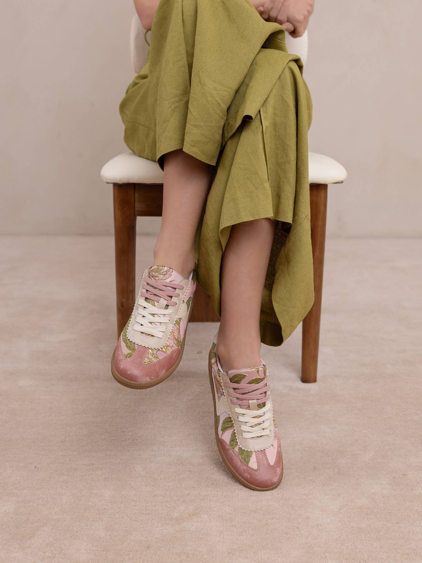 The Kyla Rose Garden Classic Low Top Fall Sneakers