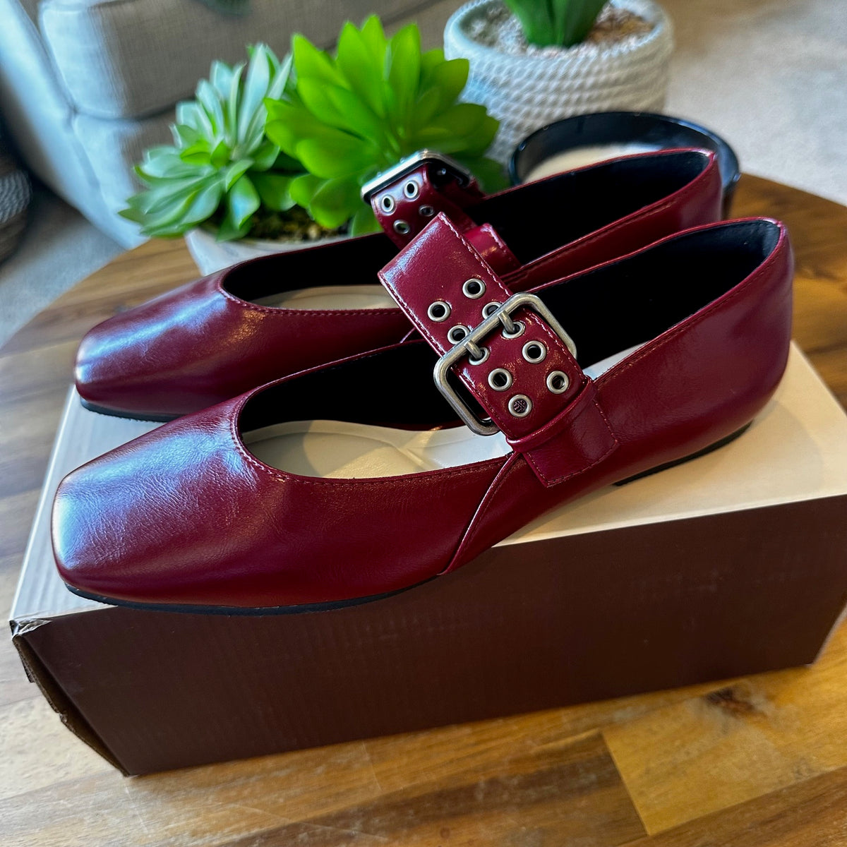 The Soho Wine Ballet Fall Flat with Buckle