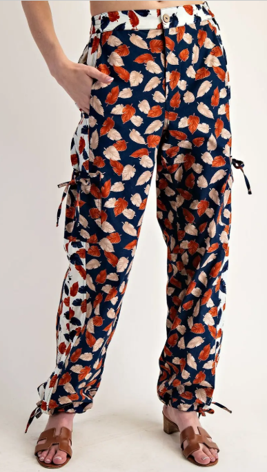 eesome Foliage Printed Cotton Pants