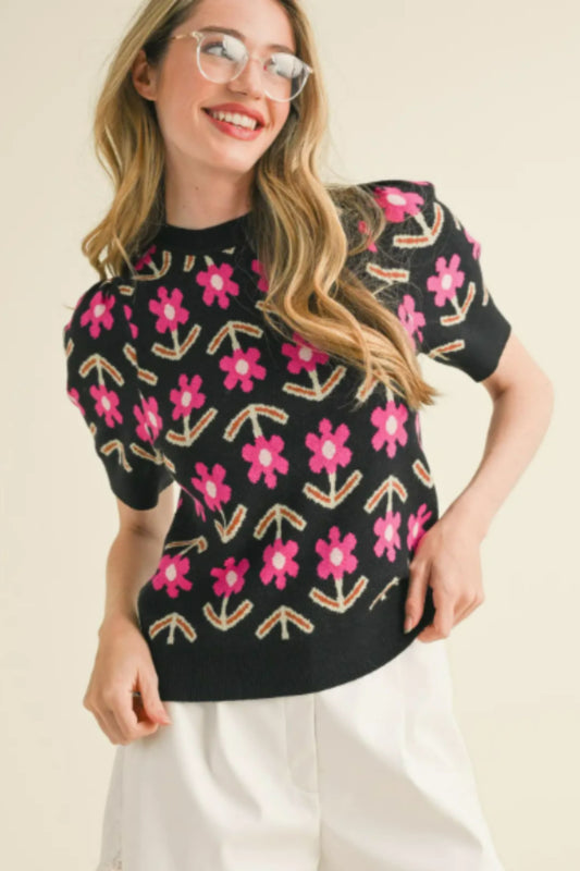 &Merci Short Sleeve Flower Knit Sweater