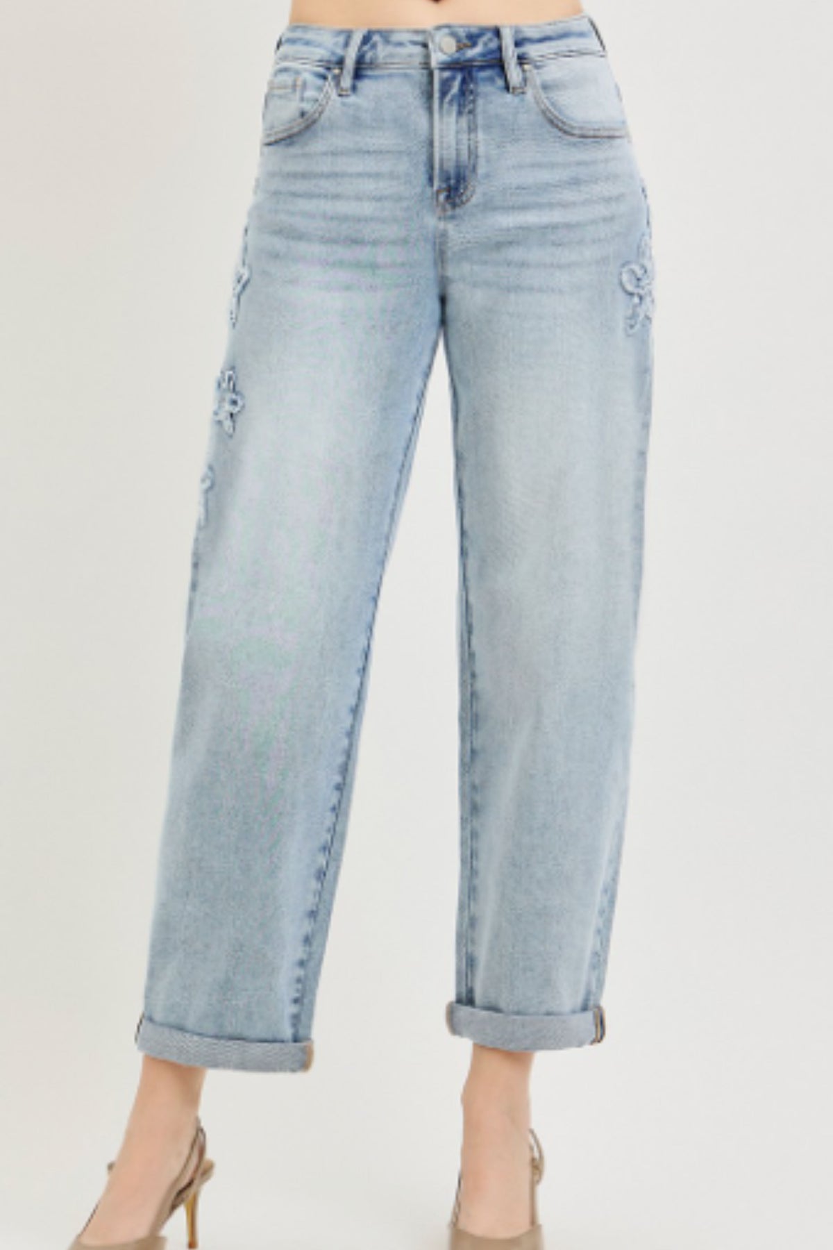 Risen Slouchy Cropped Barrel Jeans With Flower Patch Details