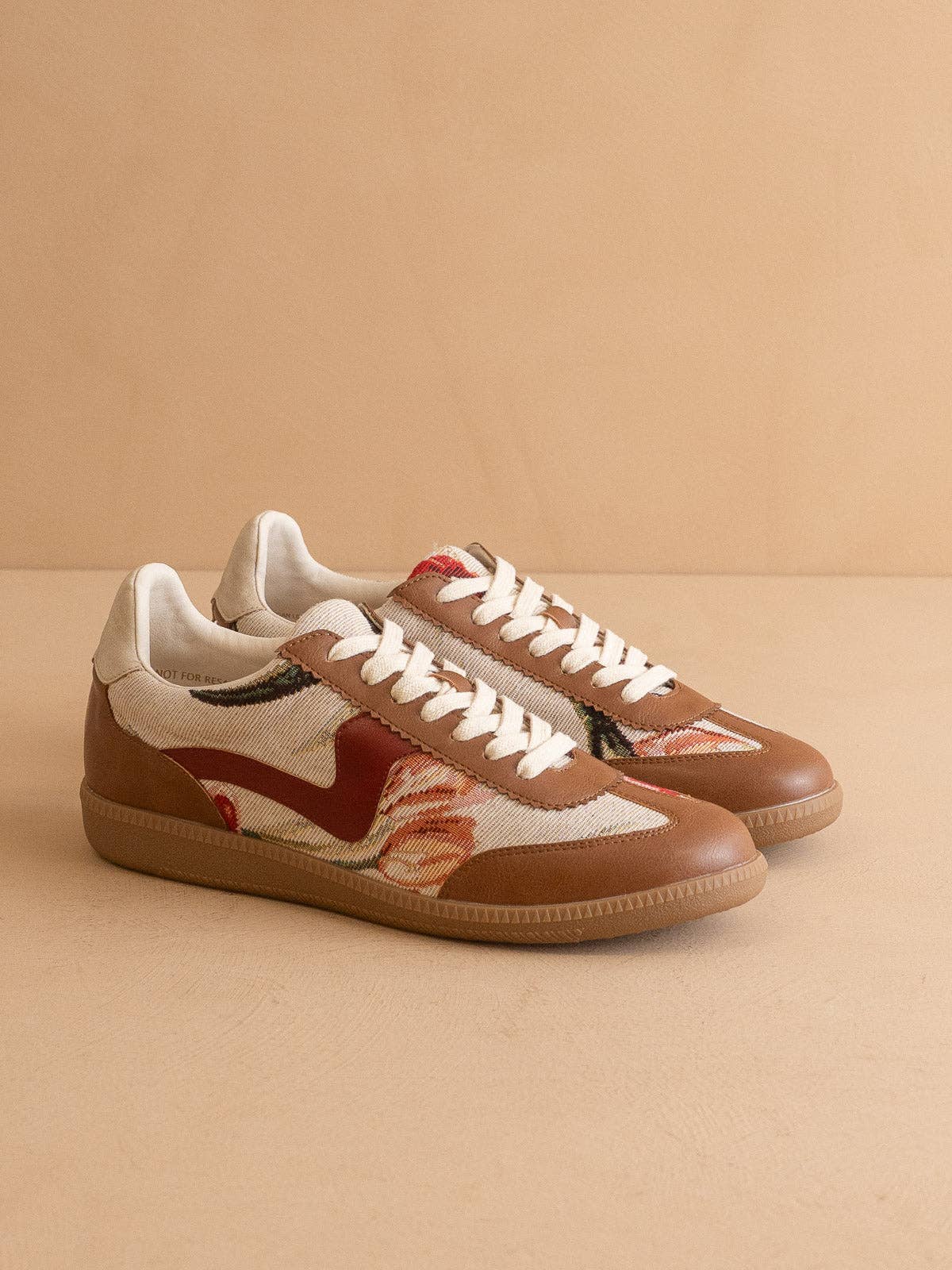 The Kyla Beige Tulip Classic Low Top Fall Sneakers