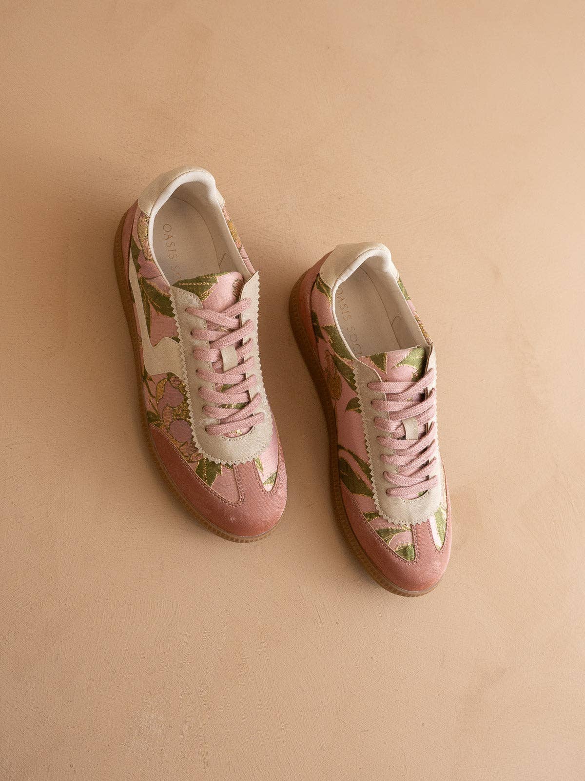 The Kyla Rose Garden Classic Low Top Fall Sneakers