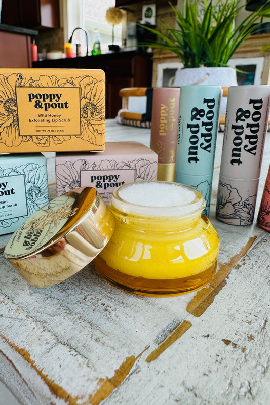Poppy & Pout 100% Natural Wild Honey Lip Scrub